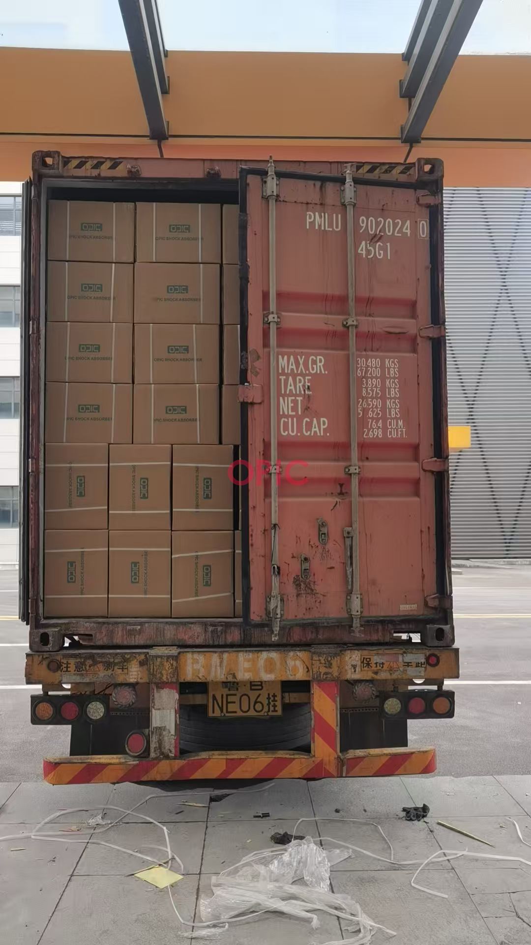 loading goods(图2)